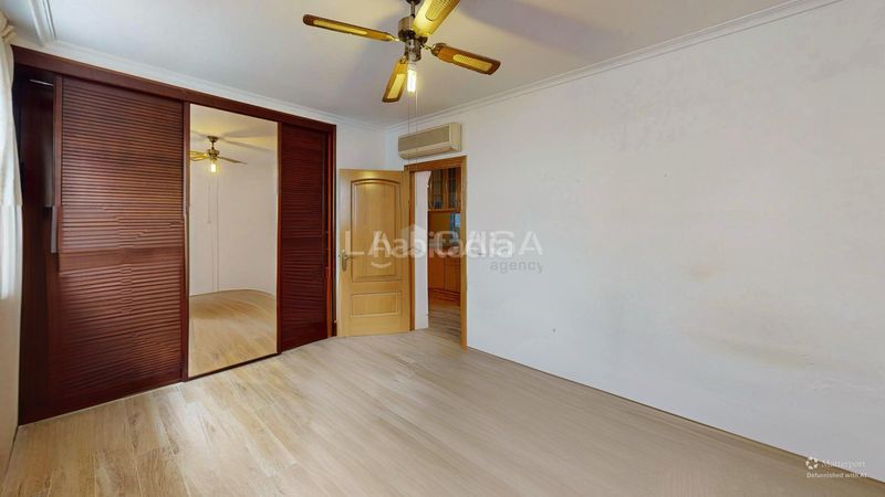 Foto 2f0ad70c-759a-4121-8564-eaa5c3bddffa. Piso en Torrefiel Valencia