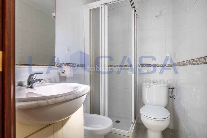 Foto 714498f1-0541-4e4d-b2dc-19eecfc6e6b8. Casa a Juan XXIII - Rochelambert Sevilla