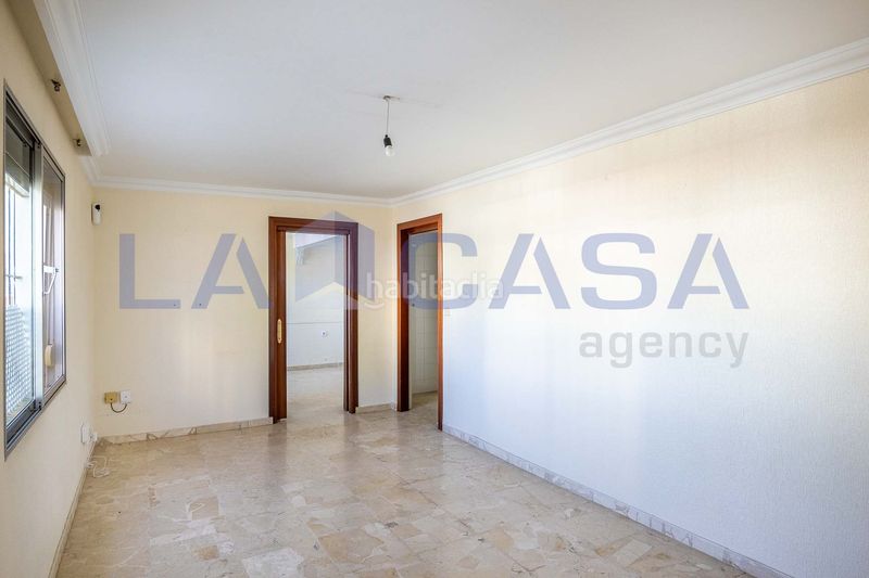 Foto e9280fae-80a3-4a65-b732-e2854a91baec. Casa a Juan XXIII - Rochelambert Sevilla