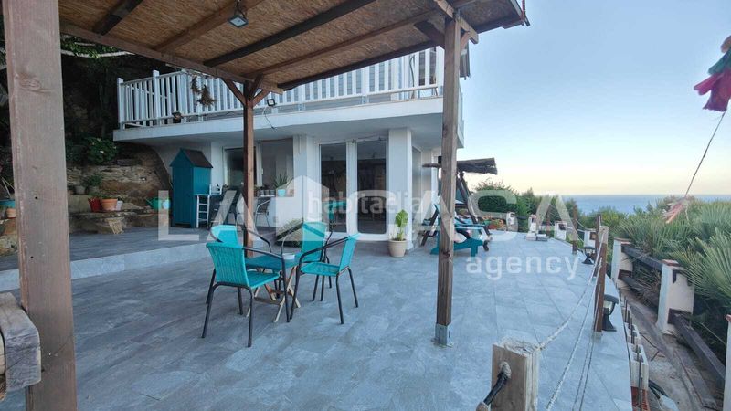 Foto 16fb0dea-c701-46ff-89d1-ff3c6ffe31c6. Casa amb aparcament piscina a Paseo Marítimo - San José - La Laguna Cádiz
