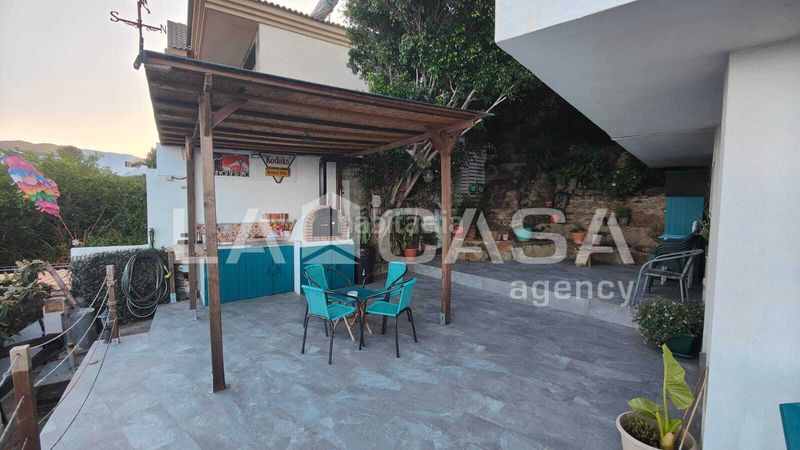 Foto 56fe3b7a-cda2-4037-bd34-bb5daadc5221. Casa amb aparcament piscina a Paseo Marítimo - San José - La Laguna Cádiz