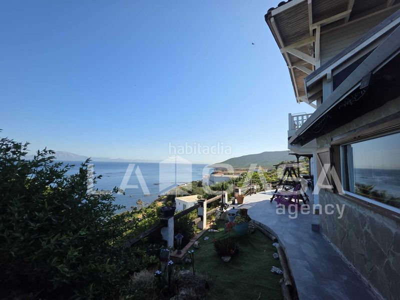 Foto 986f7dab-2cbb-449a-aa63-f9b68c2f7fd8. Casa amb aparcament piscina a Paseo Marítimo - San José - La Laguna Cádiz