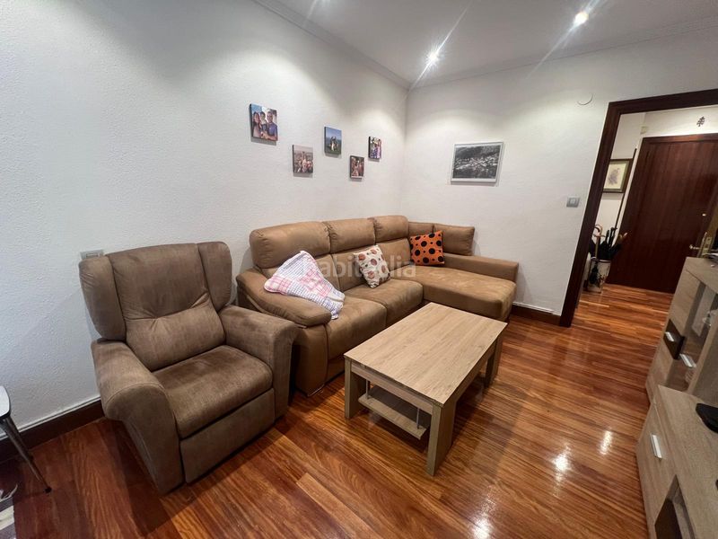 Foto 9a2aabe6-9d0a-4083-b215-66a47c673bbd. Piso en Basurtu Bilbao