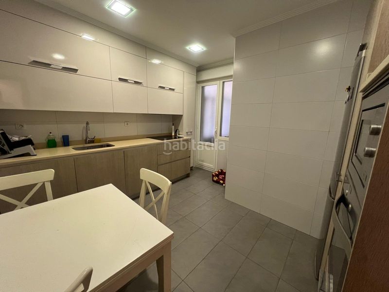 Foto cb048d76-0d31-4fe1-8b89-5c36c854a4ec. Piso en Basurtu Bilbao