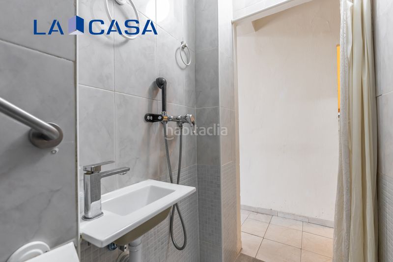 Foto 13a35afe-953a-4c68-92db-abdd7ddce054. Pis a Palos de Moguer Madrid