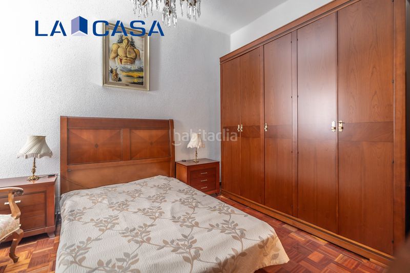 Foto aa6b4849-312c-4c25-83b2-cb02463d98ce. Piso en Acacias Madrid