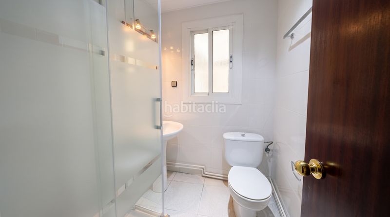 Foto e88c2d3b-7ebd-450b-91fa-cc31775645c9. Pis a El Pedró Cornellà de Llobregat