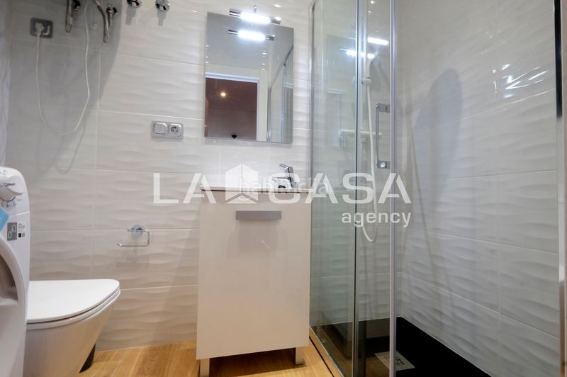 Foto e7002b9b-771f-4c17-92bc-4809909e2a56. Dúplex en Vilapicina - Torre Llobeta Barcelona