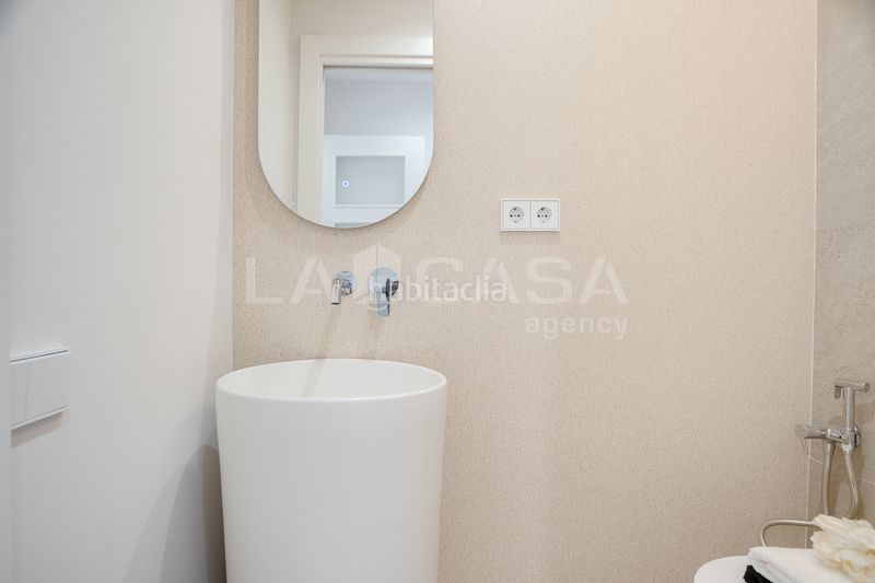 Foto 5a1fe1fb-01dd-4684-ab44-bd19ce572881. Àtic amb calefacció a Font Verda Granollers