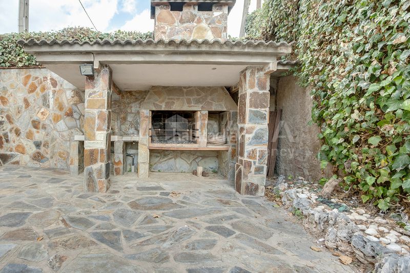 Foto 53b450aa-3a3e-4f95-9547-3311441c7488. Casa amb calefacció aparcament a Lliçà d´Amunt