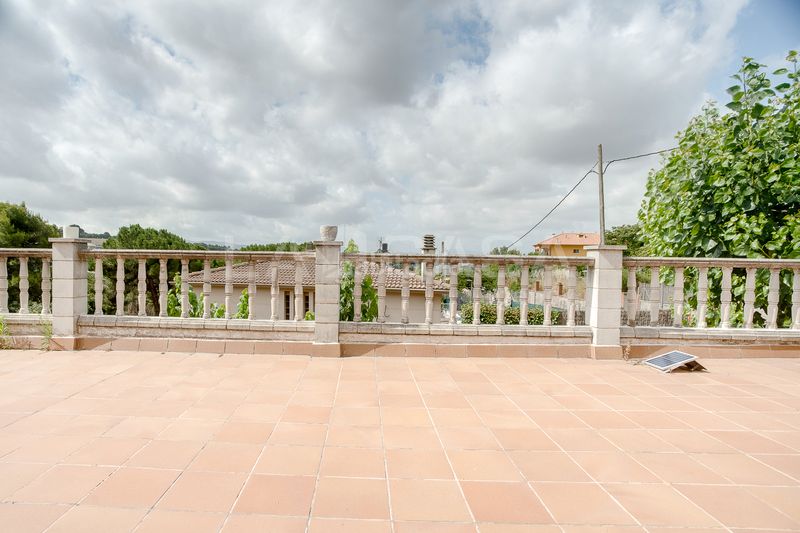 Foto 75738264-f640-4d22-abbf-dd9a7f2a7e57. Casa amb calefacció aparcament a Lliçà d´Amunt