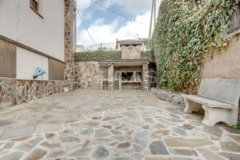 Foto 90e236b3-2823-4bb8-a155-4268188edb5d. Casa amb calefacció aparcament a Lliçà d´Amunt