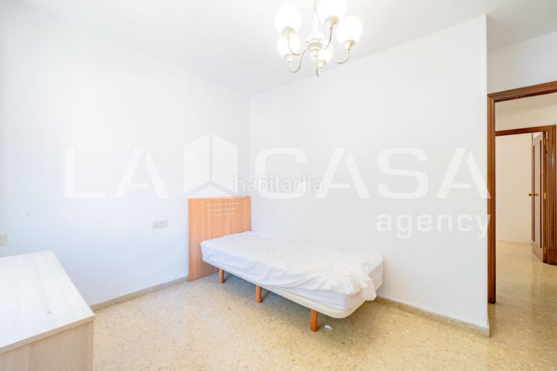 Foto 664e2923-9501-4624-8224-55b2c684ca46. Pis a L´Amistat Valencia