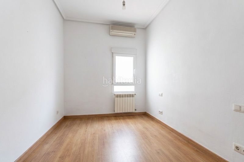 Foto 4c4a2029-8b1d-43be-b01b-173319f79804. Piso en Delicias Madrid