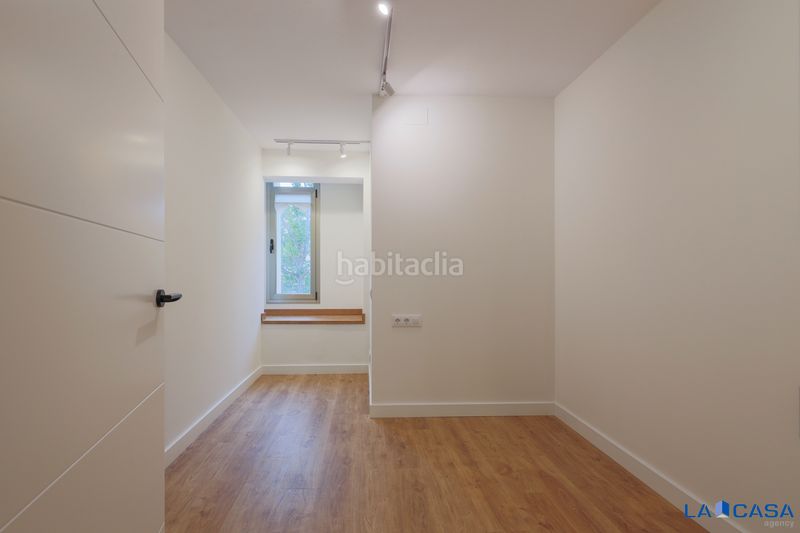 Foto 9f2a8246-4247-4fd6-8bdc-2ac0cd4f9597. Pis a La Bordeta Barcelona