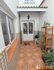 Casa adossada a Alameda. Chalet adosado en alameda