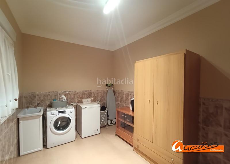 Foto f0afac9d-a3ca-4884-bfc5-9116997bb2ef. Casa chalet adosado , málaga en Alameda