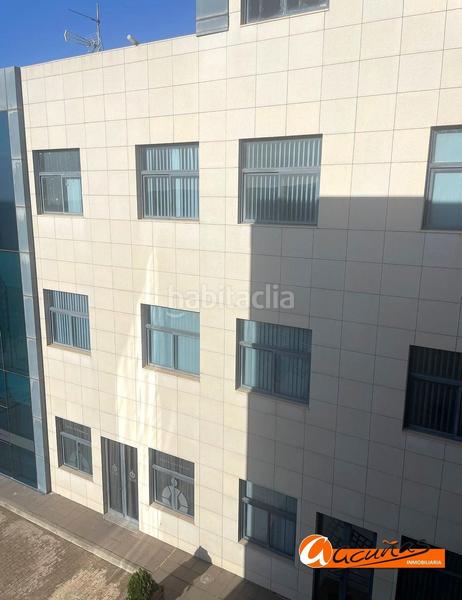 Foto 357050d6-9684-49b0-9176-392dbad3782e. Ufficio in Zona de la Vega Antequera