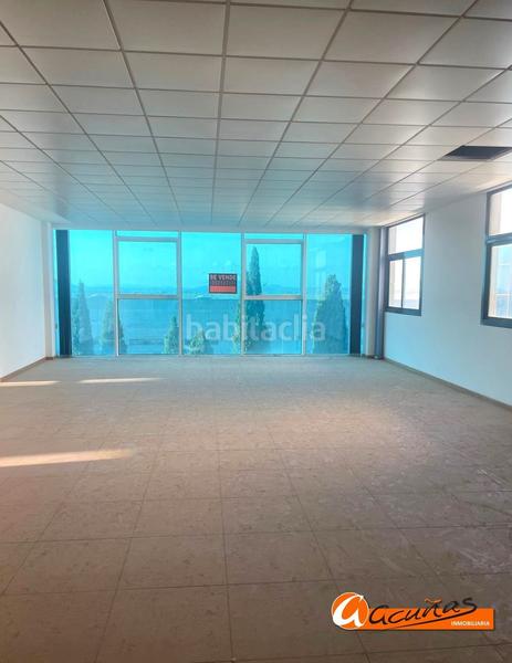 Foto 80b0d27a-d87e-48dd-9903-0e986db7887e. Ufficio in Zona de la Vega Antequera