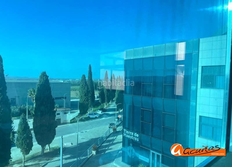 Foto d6114b25-90cf-48f3-a9ad-4583c6ac646e. Ufficio in Zona de la Vega Antequera