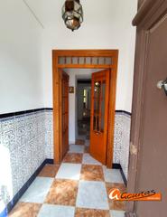 Casa adossada a Alameda. Casa adosada en alameda, málaga