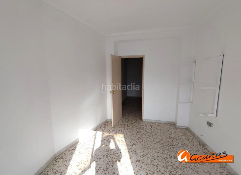 Foto a439c708-9e89-4d67-945b-630f4d85bb77. Maison jumelée dans Cuevas de San Marcos