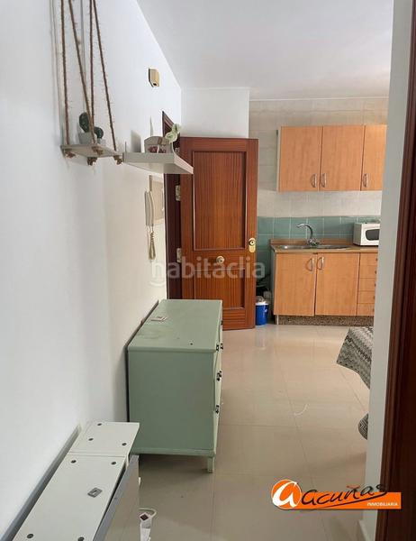 Foto f0bf931f-2e1b-42f8-9b8c-11d09e1c3228. Flat in Alameda