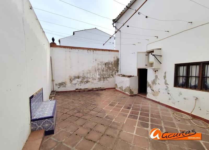 Foto 30f9b1b0-ed1b-4b00-a46d-77c10ecccb00. Casa amb aparcament a Fuente de Piedra