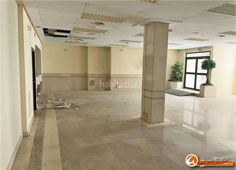 Foto d2a8f754-329e-4b62-9e1e-f740e049ca48. Lloguer local comercial a Centro Antequera