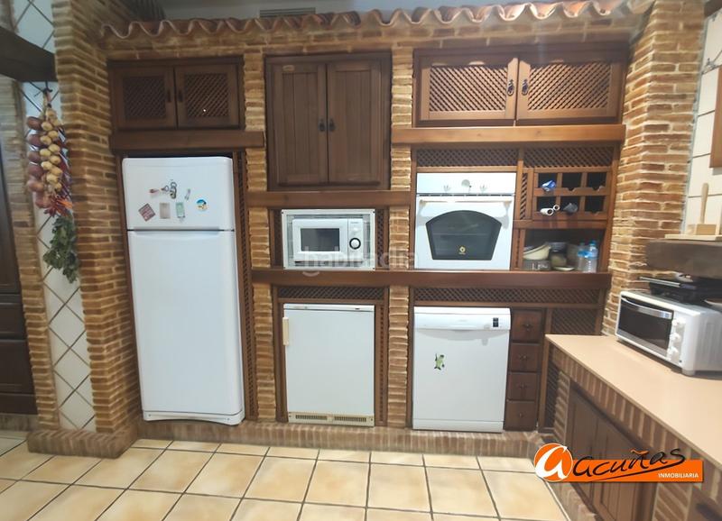 Foto f881a848-9fc4-4234-b5af-c85aa0d8fd70. Casa adosada chalet adosado , málaga en Campillos