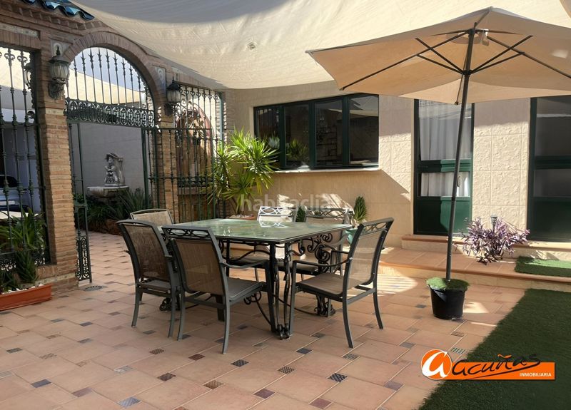 Foto b9470f8b-6f5b-488a-9f94-7d4d6b96b5a9. Casa amb aparcament piscina a Campillos