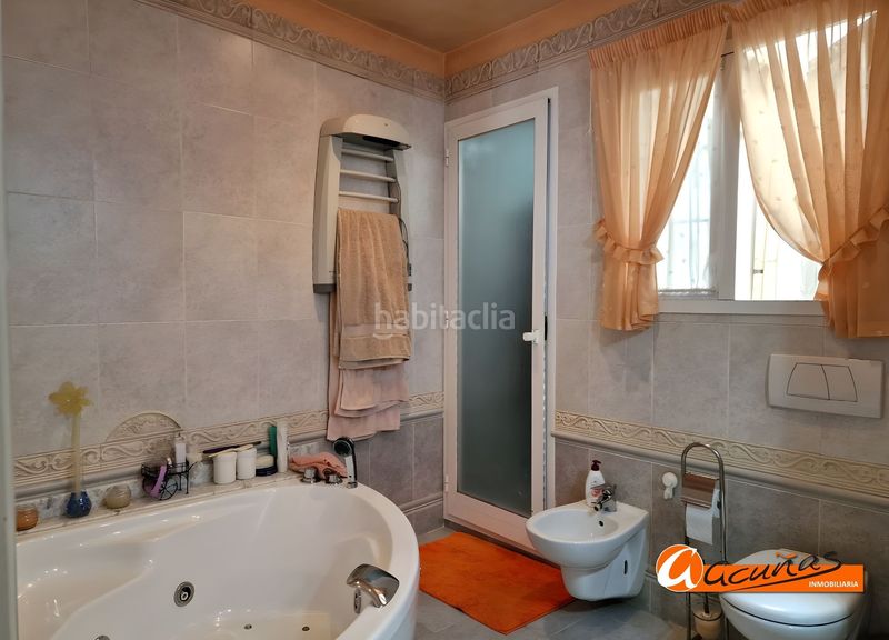 Foto dbfa2647-a3c5-4bb9-9895-ae8121d2ce8d. Casa amb aparcament piscina a Campillos