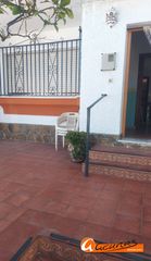 Casa a schiera in Villanueva de Algaidas. Casa adosada en villanueva de algaidas, málaga