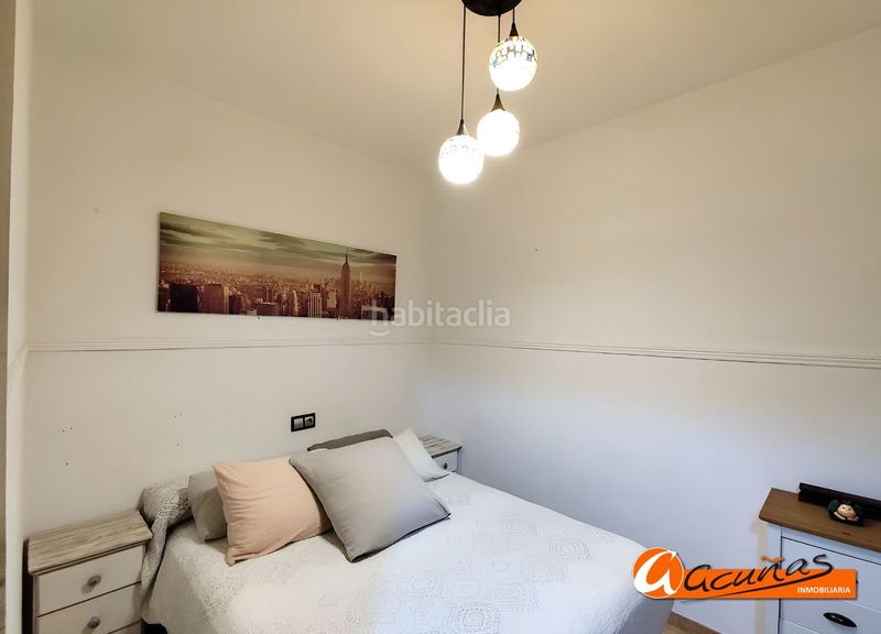 Foto 0c9a3ed0-1d2f-47cb-be65-03bc505b263c. Casa amb aparcament a Alameda