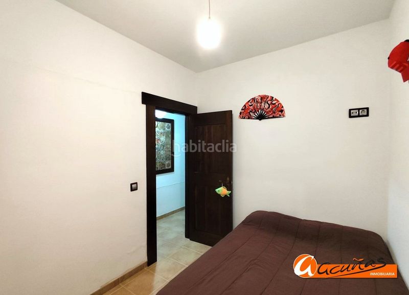 Foto 10fbc106-fe63-4bf7-a988-f59611747122. Casa amb aparcament a Alameda