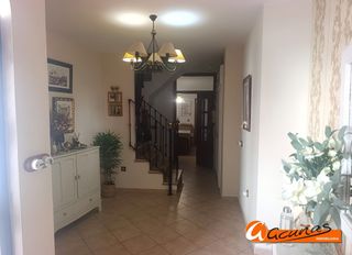 Reihenhaus in Palenciana. Casa adosada en palenciana, córdoba