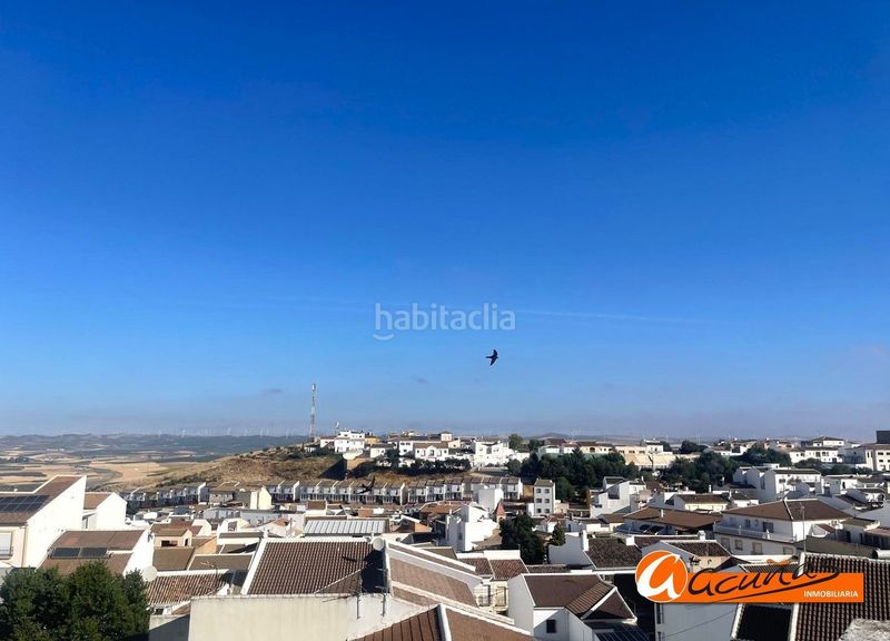 Foto 1b6af83e-28d2-45cb-bb83-5bd38c8244c2. Casa adossada a Teba