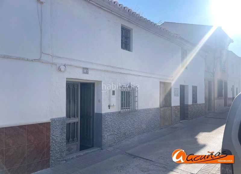 Foto 38f11da3-4de7-4278-af2f-83c0ebb5c959. Casa adossada a Teba