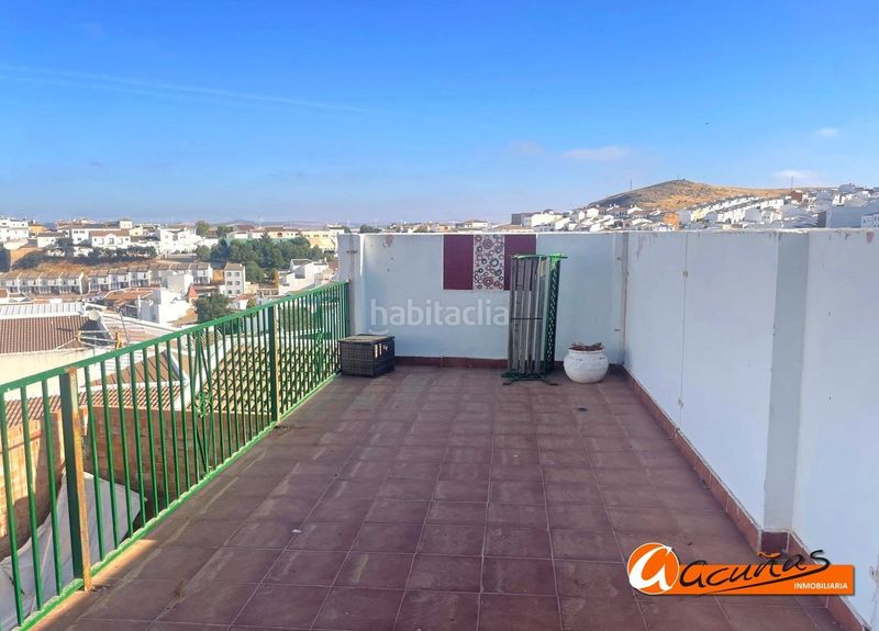 Foto 53683cb0-2096-422f-9009-0b6540222e35. Casa adossada a Teba
