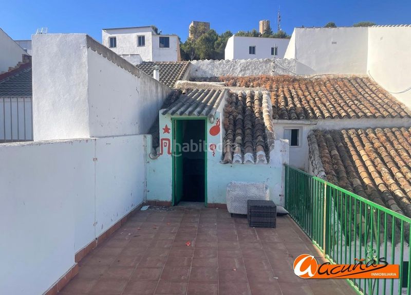 Foto 588d5497-0bc1-4b2d-99d8-046cbcbf4280. Casa adossada a Teba