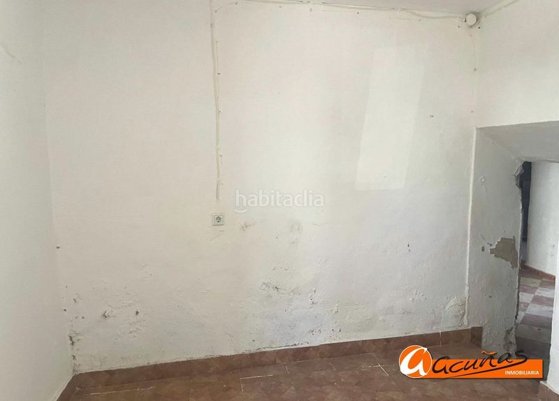 Foto 96e99fbb-ce84-4084-a4c5-c6205201dfa9. Casa adossada a Teba