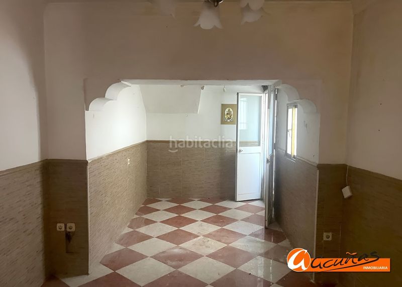 Foto b5c1a132-48d4-4328-acbe-05c9e045c94b. Casa adossada a Teba