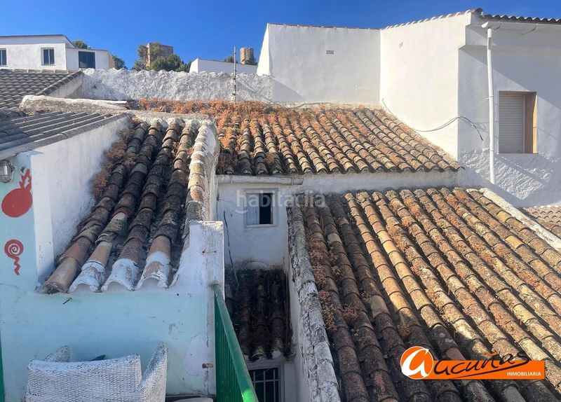 Foto f2f2b91a-4682-422e-b4dc-090179eeb018. Casa adossada a Teba