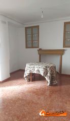 Reihenhaus in Villanueva de Tapia. Casa adosada en villanueva de tapia, málaga