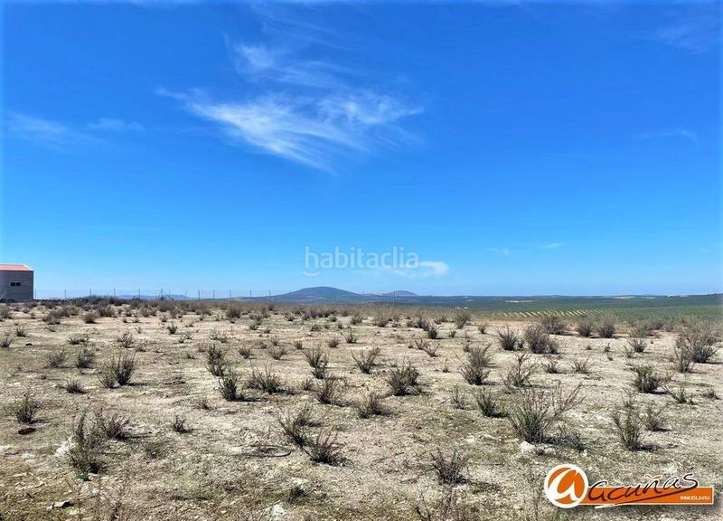 Foto c6fe6df7-c1b4-428a-9a96-cfa77e2c85b7. Terrain résidentiel dans andalucía 42 dans Zona de la Vega Antequera