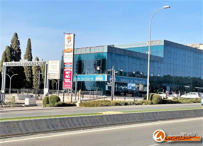 Foto 4bb00343-1239-4bdf-9f8a-dcae6f75dbe1. Bureau dans Zona de la Vega Antequera