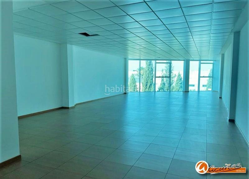 Foto 635d5626-025a-4ceb-b9b1-ef04407ac10a. Bureau dans Zona de la Vega Antequera