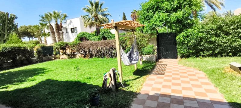 Foto 4d1ca486-8d7a-4c6e-8b83-85310c8155ad. Casa amb aparcament piscina a Puerto Rey Vera