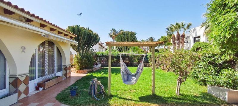 Foto cd87bd8c-8136-41f5-8ce5-7a8742c7af8b. Casa amb aparcament piscina a Puerto Rey Vera