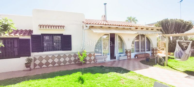 Foto d280000f-b96b-441c-8541-d6c92ce137b8. Casa amb aparcament piscina a Puerto Rey Vera